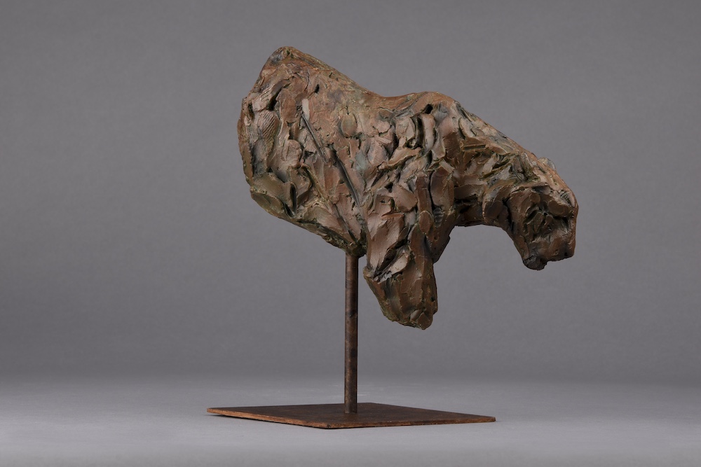Tiger bronze sculpture